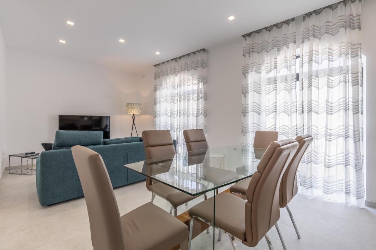 St Julians Apartment Saint Julian's Екстериор снимка