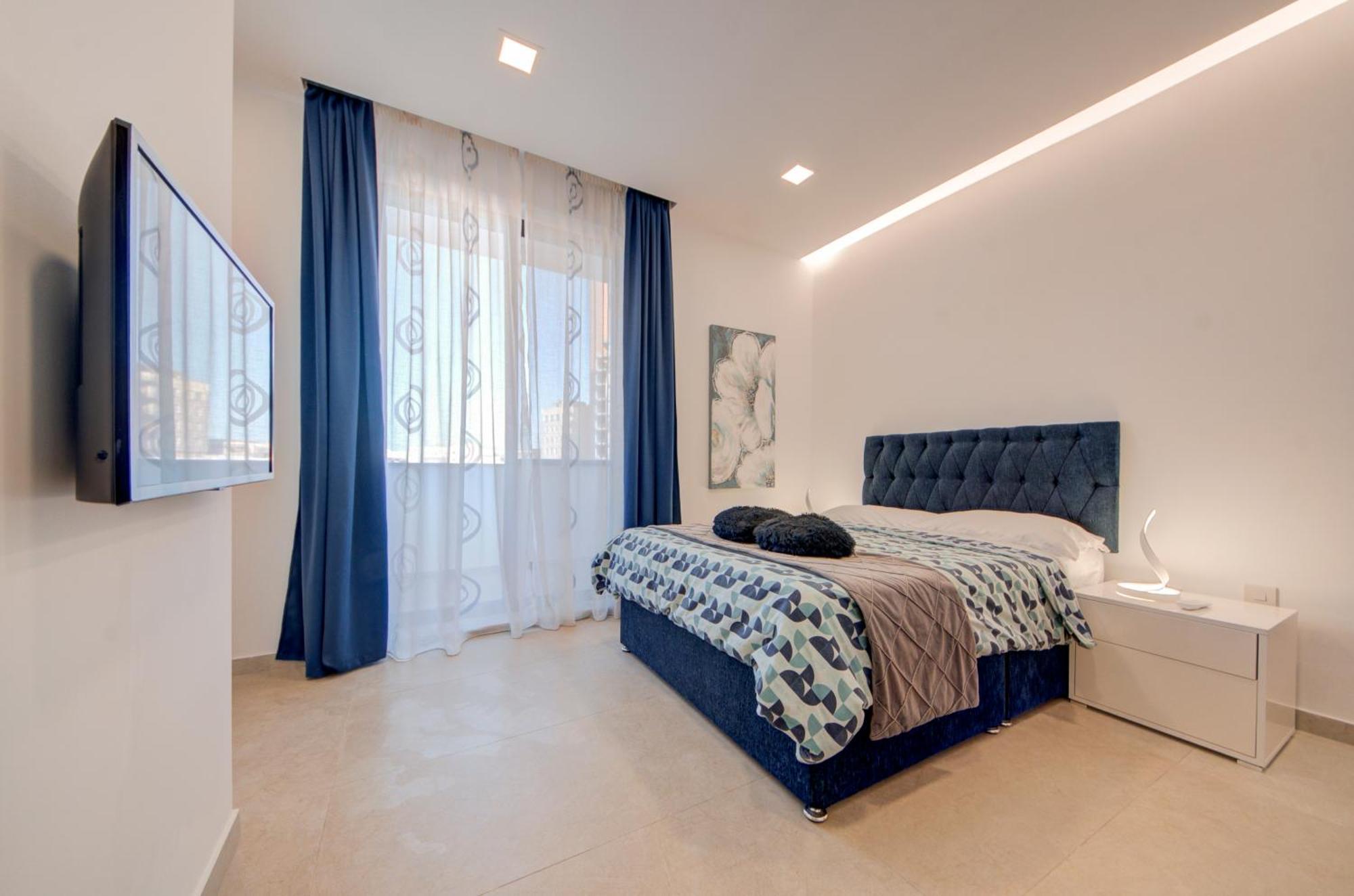 St Julians Apartment Saint Julian's Екстериор снимка