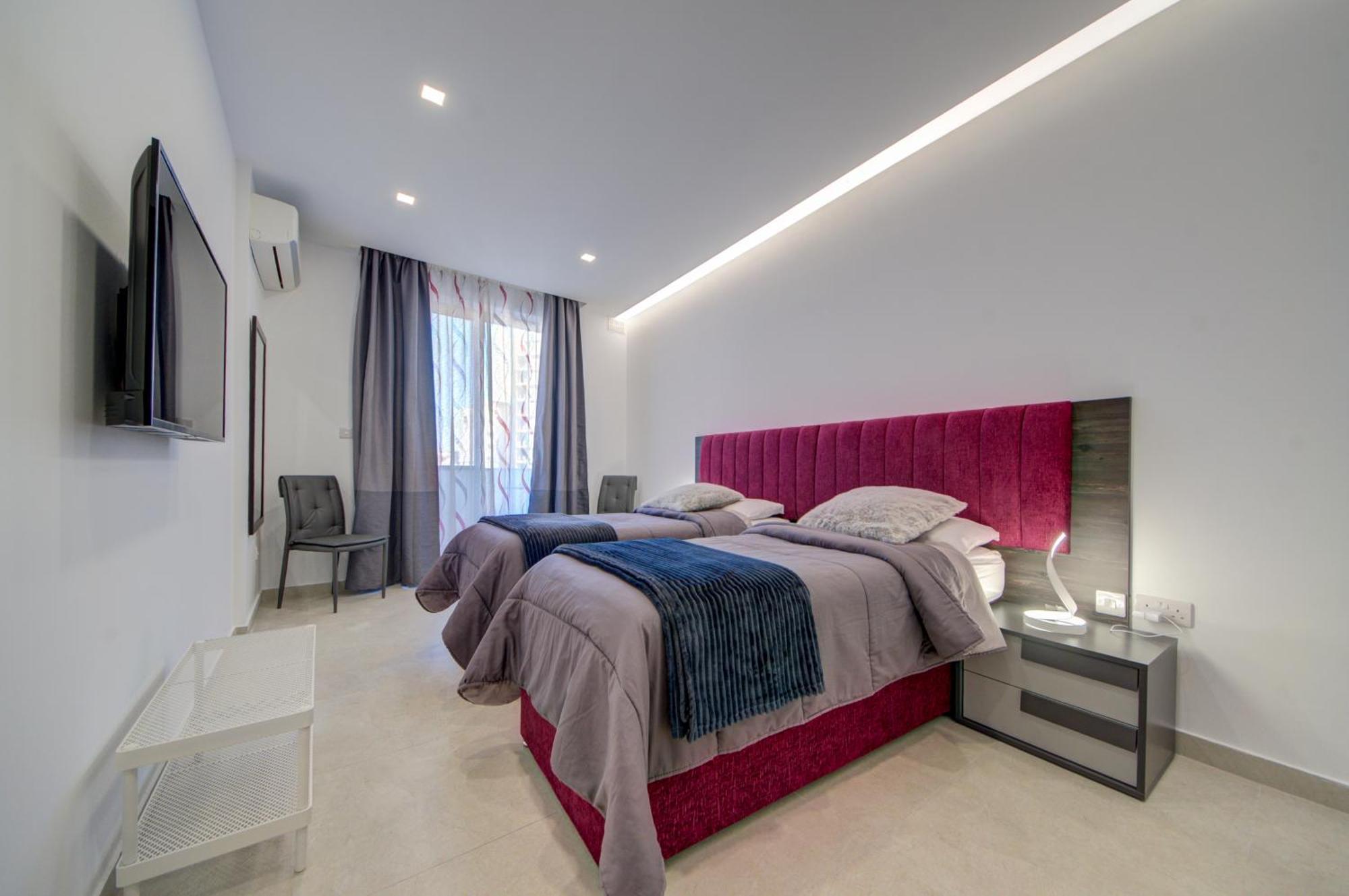 St Julians Apartment Saint Julian's Екстериор снимка